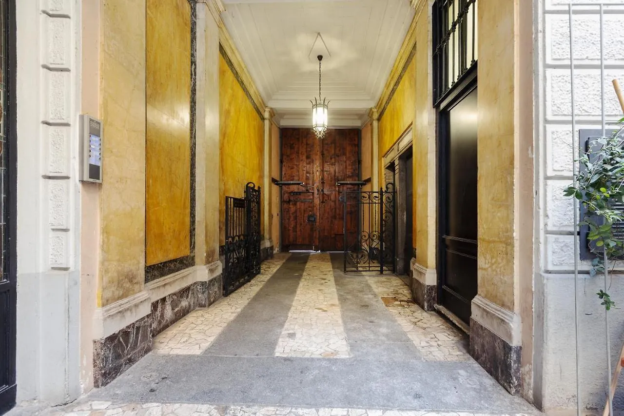 Luxury & Liberty Duomo Apartment Milan